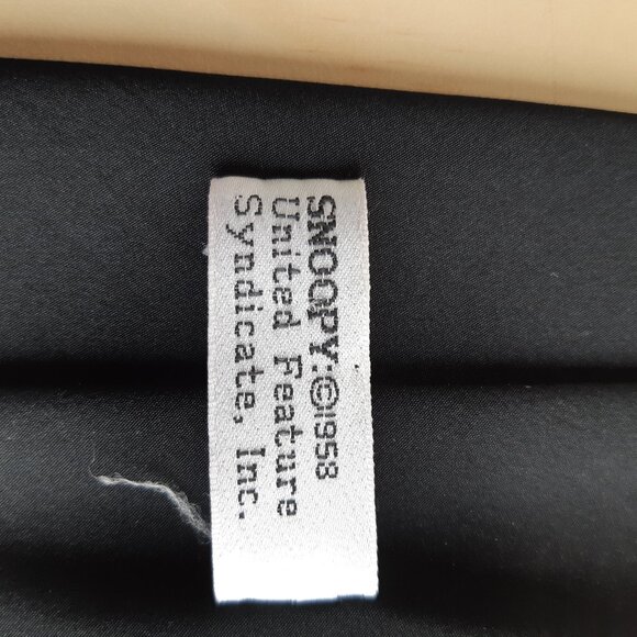 Snoopy Tie - Joe Cool - Picture 5 of 6